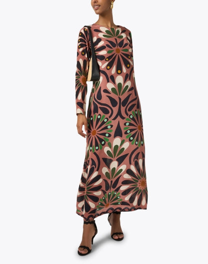 anika-flowers-pink-floral-crewneck-maxi-dress_look.jpeg