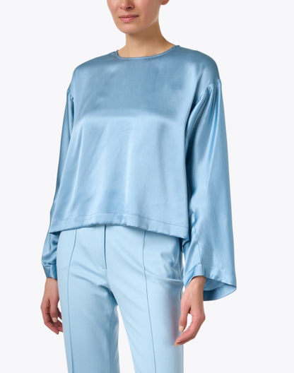 blue-silk-stretch-blouse_front.jpeg