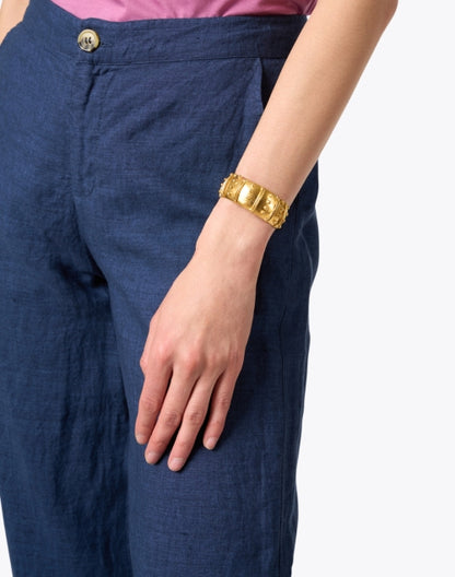 gold-textured-cuff_look.jpeg