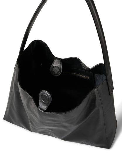 leonore-black-leather-shoulder-bag_back.jpeg