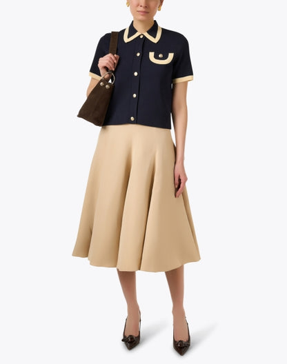 beige-pleated-skirt_look.jpeg