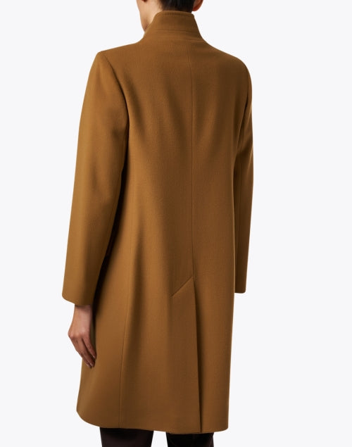 Vicuna Brown Coat