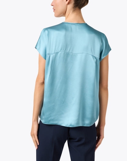 blue-vneck-blouse_back.jpeg