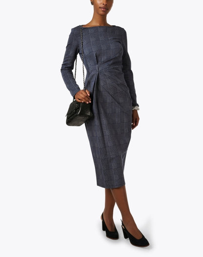 ombrosa-navy-plaid-dress_look.jpeg