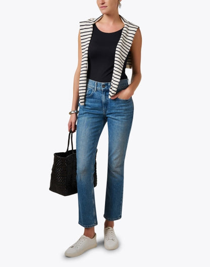 navy-scoop-neck-tank-top_look.jpeg