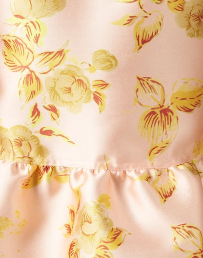 duchesse-pink-floral-peplum-top_fabric.jpeg