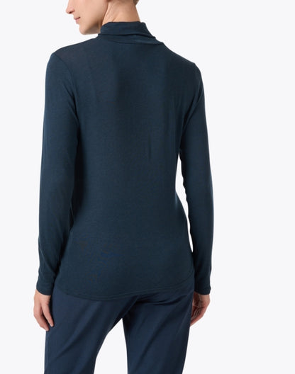 navy-knit-top_back.jpeg