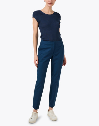 manhattan-blue-ankle-pant_look.jpeg