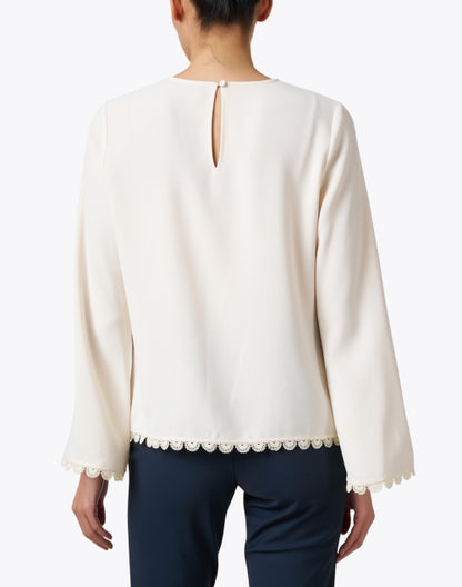 tazzio-beige-blouse_back.jpeg