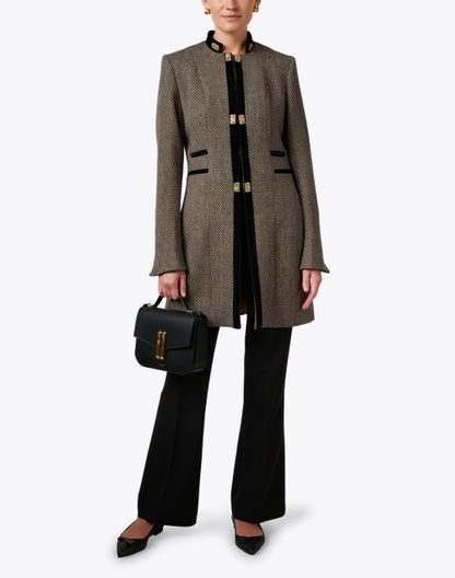 medallion-black-and-beige-tweed-coat_look.jpeg