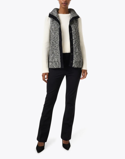 grey-knit-vest_look.jpeg