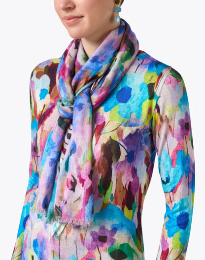 blue-multi-abstract-print-cashmere-silk-scarf_look.jpeg