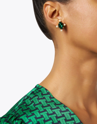 birdie-green-crystal-stud-earrings_look.jpeg