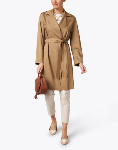 camel-techno-soft-trench_look.jpeg