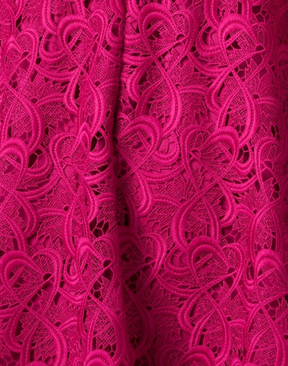 everlie-magenta-lace-dress_fabric.jpeg