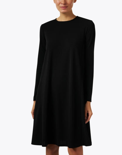 quarto-black-shift-dress_front.jpeg