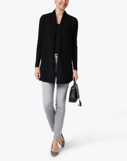 black-essential-cashmere-cardigan_look.jpeg