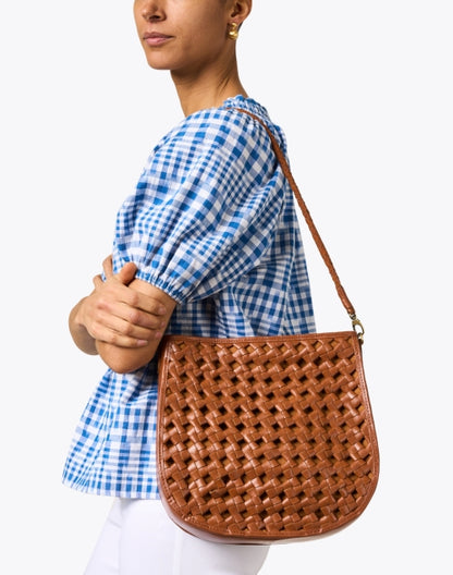 alba-brown-leather-saddle-bag_look.jpeg