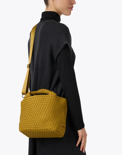 st-barths-small-chartreuse-woven-handbag_look.jpeg