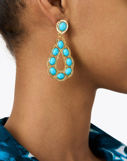 gold-and-turquoise-teardrop-earrings_look.jpeg