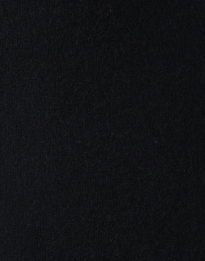 black-cashmere-turtleneck-sweater_fabric.jpeg