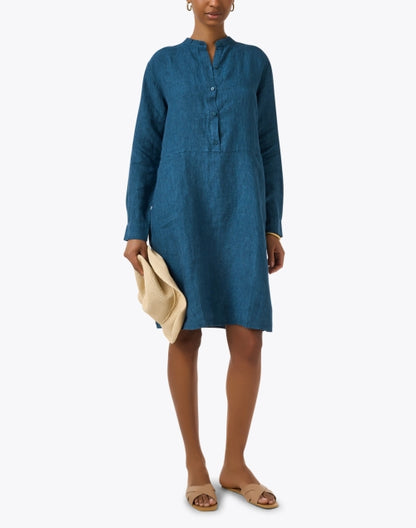 teal-linen-shift-dress_look.jpeg