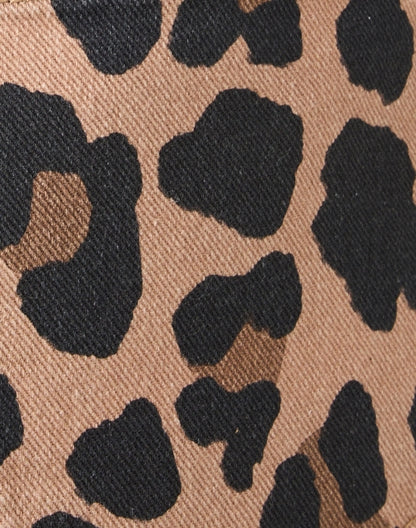 wigan-milk-coffee-animal-printed-wide-leg-denim-pant_fabric.jpeg