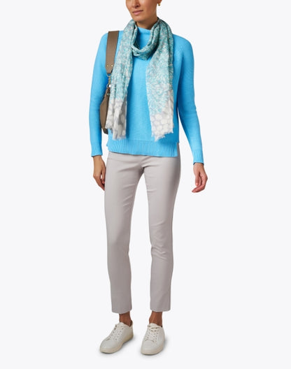 blue-and-grey-print-silk-cashmere-scarf_extra_1.jpeg