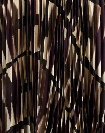 vienna-multi-print-pleated-skirt_fabric.jpeg