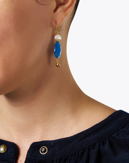 pearl-and-blue-stone-gold-earrings_look.jpeg